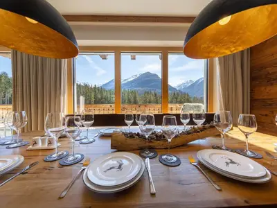 DiningRoom