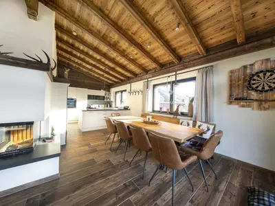 DiningRoom