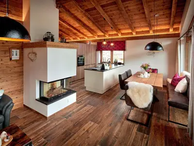 DiningRoom
