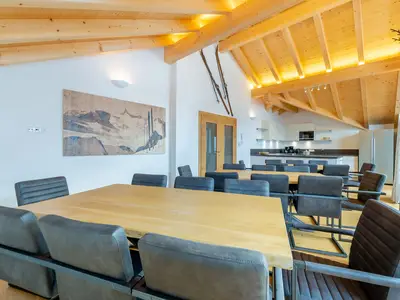 DiningRoom