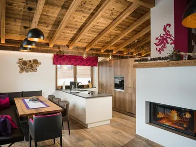 DiningRoom