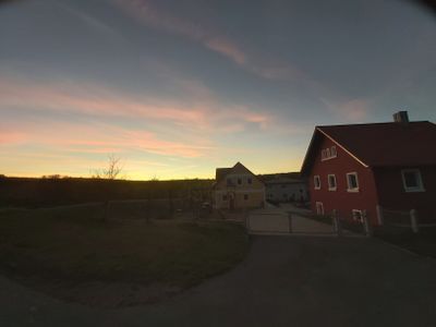 Sonnenuntergang beim Ferienhaus