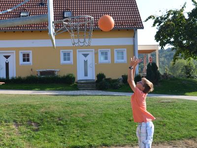 Basketballkorb vor Ort