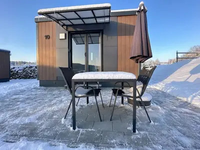 Außenseite Ferienhaus [Winter]