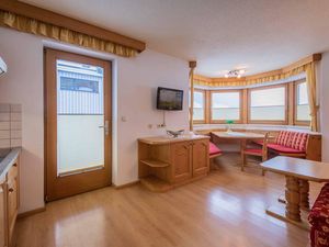 23552936-Ferienhaus-5-Neustift im Stubaital-300x225-3