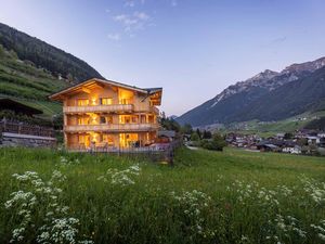 22345375-Ferienhaus-5-Neustift im Stubaital-300x225-1