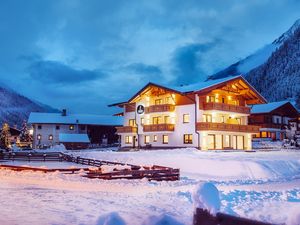 19364580-Ferienhaus-2-Neustift im Stubaital-300x225-2