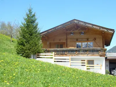 Ferienhaus Stubaiblick Frühjahr