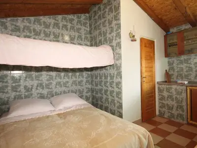 Ferienhaus für 3 Personen in Neviđane 10/10