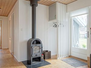 513531-Ferienhaus-6-Nexø-300x225-4