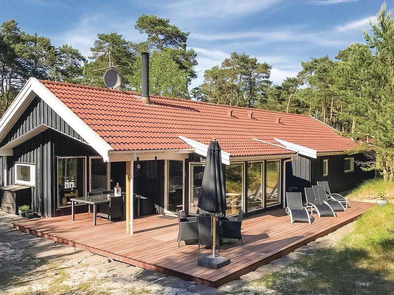 23734751-Ferienhaus-8-Nexø-800x600-0