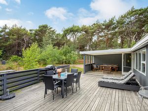 23734767-Ferienhaus-6-Nexø-300x225-1