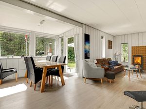 23741414-Ferienhaus-6-Nexø-300x225-4