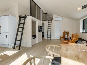 23751878-Ferienhaus-6-Nexø-300x225-3