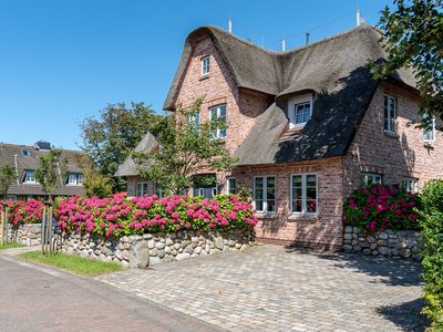 Herzlich willkommen am freistehenden Ferienhaus "Reethus Westerheide"!