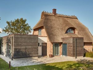 23885607-Ferienhaus-8-Nieby-300x225-0