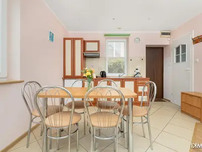 DiningRoom