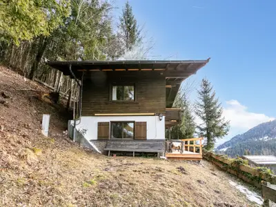 Außenseite Ferienhaus [Winter]