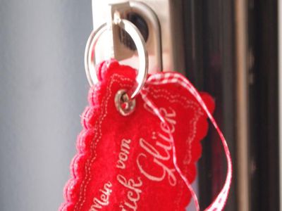 Detail Haustürschlüssel "Mein Stück vom Glück"
