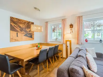 DiningRoom