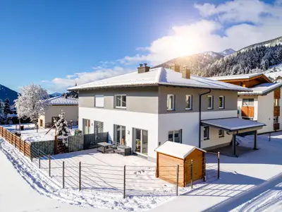 Außenseite Ferienhaus [Winter]