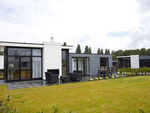 23339044-Ferienhaus-4-Nijkerk-300x225-1