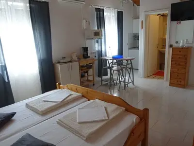 Ferienhaus für 2 Personen (24 m²) in Nin 4/10