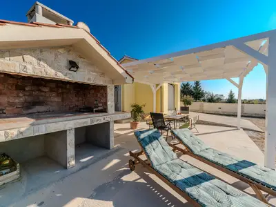 Ferienhaus für 10 Personen (200 m²) in Ninski Stanovi 5/10