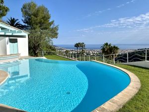 23147017-Ferienhaus-8-Nizza-300x225-1