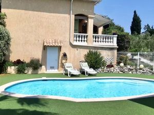 23482347-Ferienhaus-6-Nizza-300x225-1