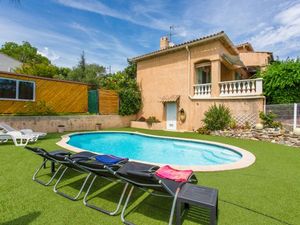 23482347-Ferienhaus-6-Nizza-300x225-0