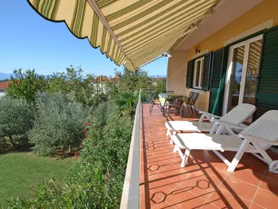 balcony-terrace