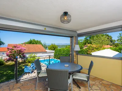 balcony-terrace