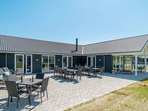 Ferienhaus für 30 Personen (375 m²) in Nørre Nebel
