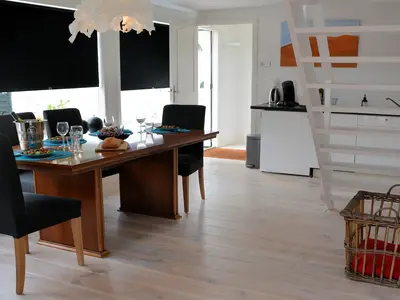 DiningRoom