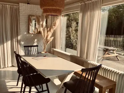 DiningRoom