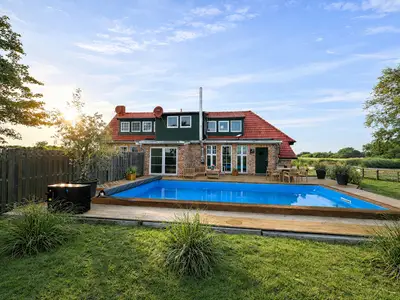 Ferienhaus für 4 Personen (85 m²) in Norden 1/10