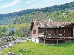 Ferienhaus für 8 Personen (80 m²) in Nordfjordeid