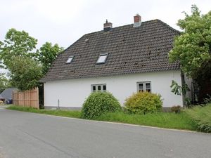 24037263-Ferienhaus-3-Nordstrand-300x225-1