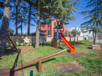 Ferienhaus für 8 Personen (122 m²) in Nova Vas 7/10