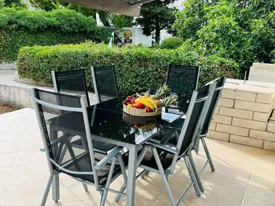 Ferienhaus für 6 Personen (70 m²) in Novalja 3/10