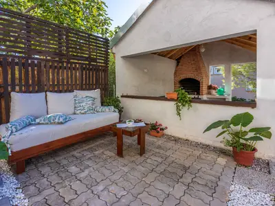 Ferienhaus für 12 Personen (300 m²) in Novi Vinodolski 3/10