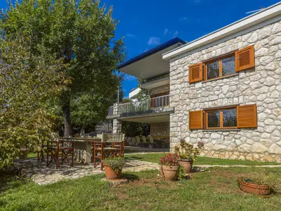 Ferienhaus für 8 Personen (90 m²) in Novi Vinodolski 2/10