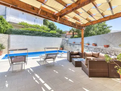 Ferienhaus für 10 Personen (245 m²) in Novi Vinodolski 9/10