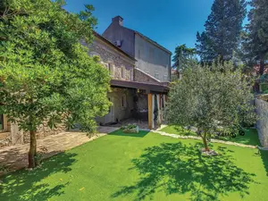 Ferienhaus für 5 Personen (100 m²) in Novi Vinodolski