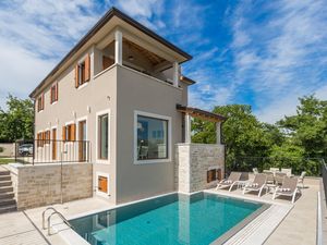 23950344-Ferienhaus-6-Novigrad-300x225-2