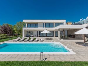 23056163-Ferienhaus-8-Novigrad-300x225-4