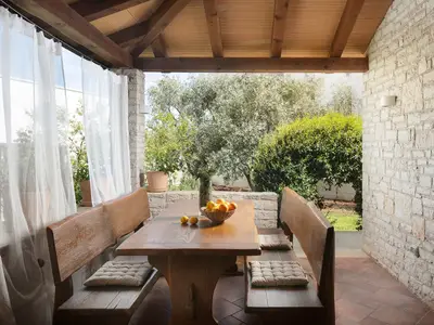 Ferienhaus für 4 Personen (70 m²) in Novigrad 3/10