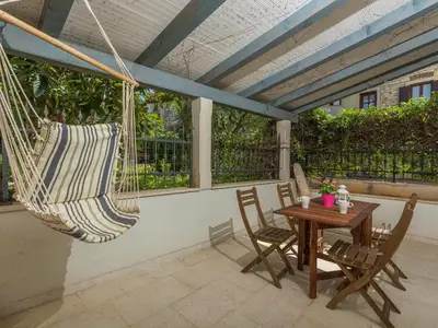 Ferienhaus für 6 Personen (140 m²) in Novigrad 8/10