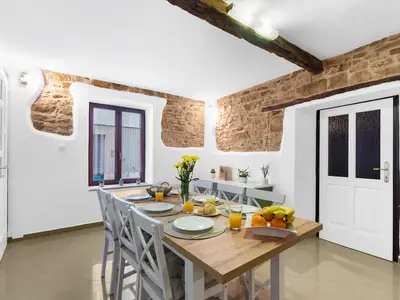 Ferienhaus für 6 Personen (120 m²) in Novigrad 4/10